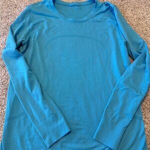 Lululemon oversized swiftly long sleeve size 8